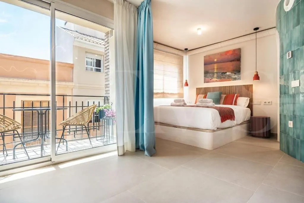 Art-Lovers Heaven With Balcony In Center By Rems Malaga 0*,  Spain