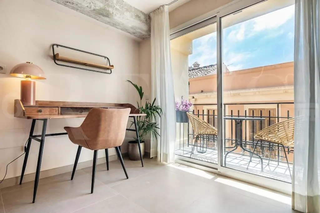 Apartment Art-Lovers Heaven With Balcony In Center By Rems Malaga Spain